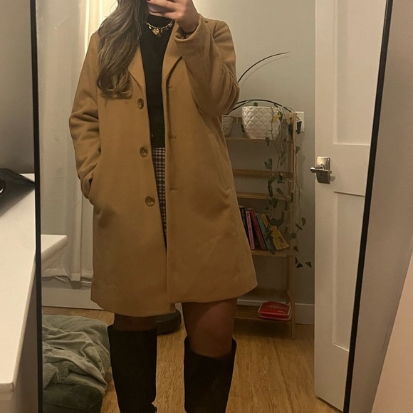 Gap Camel Coat - Picture 3 of 3